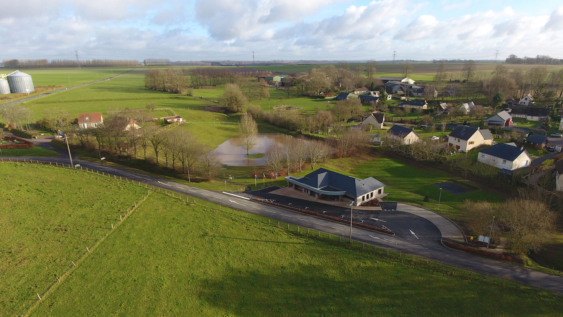 Mairie de criquetot sur longueville, village